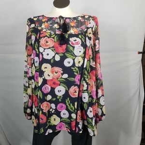 Layne Bryant - Beautiful Floral Top